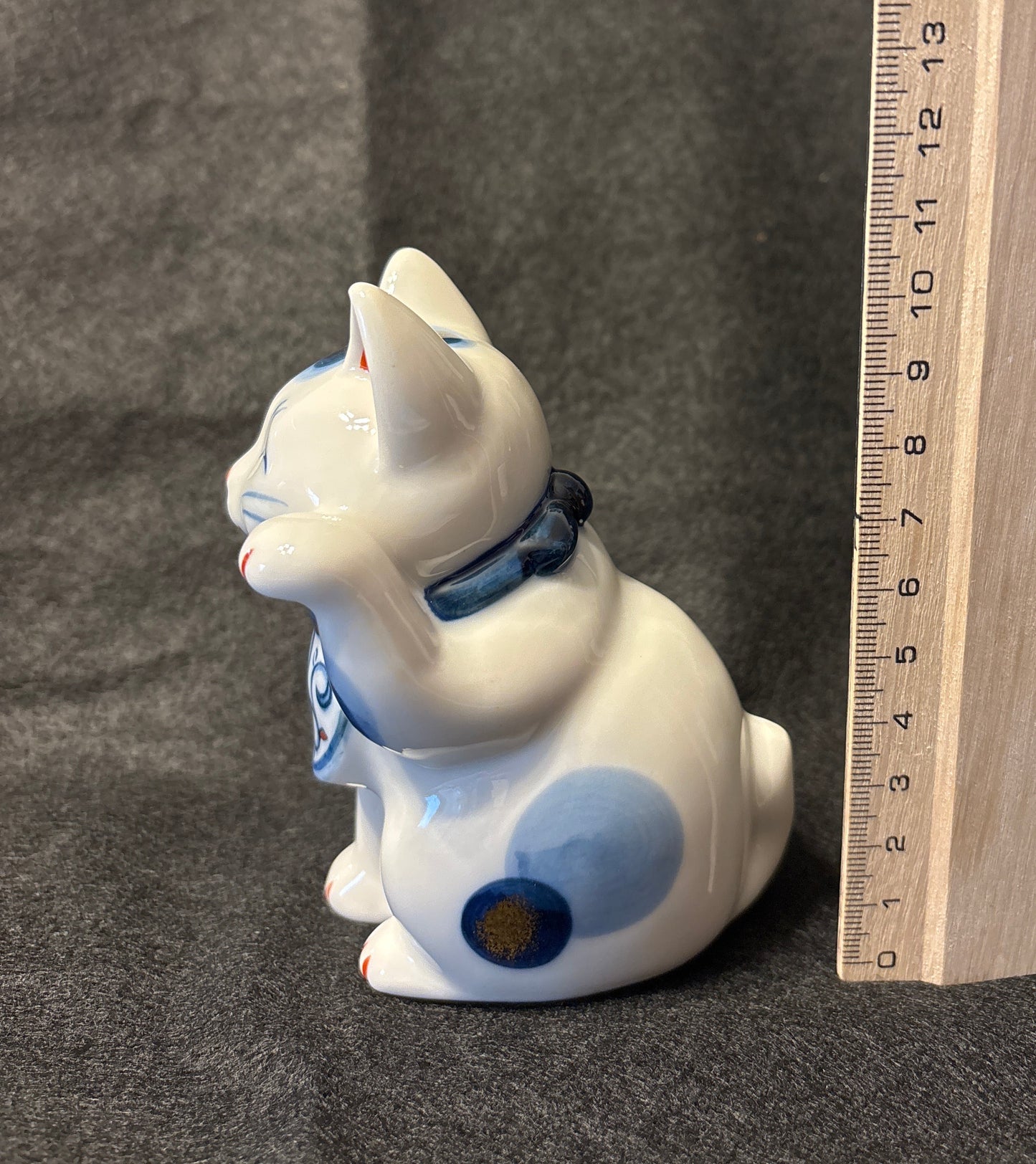 Maneki-neko – Porte-bonheur japonais traditionnel