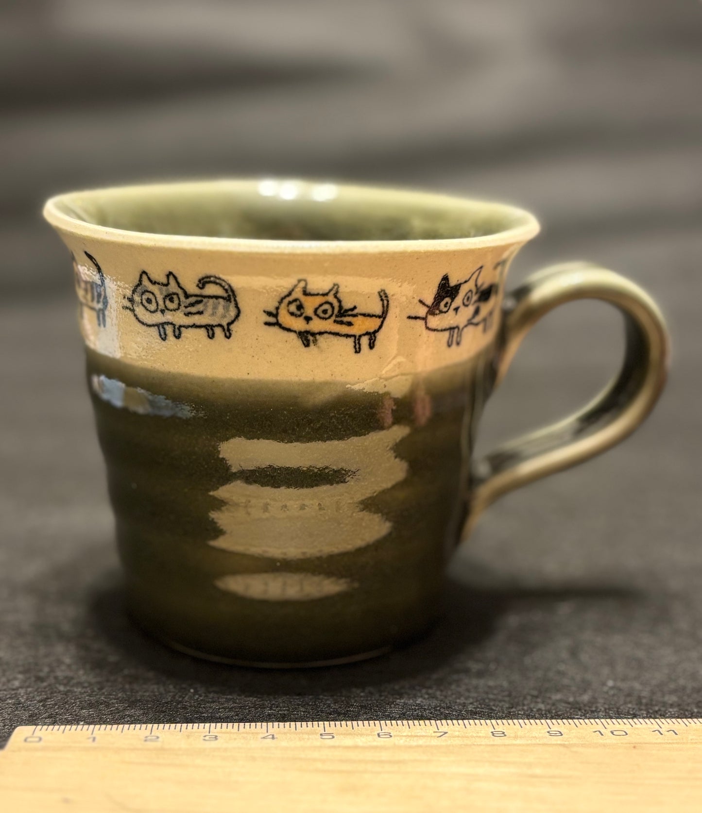 Cat on walk mug